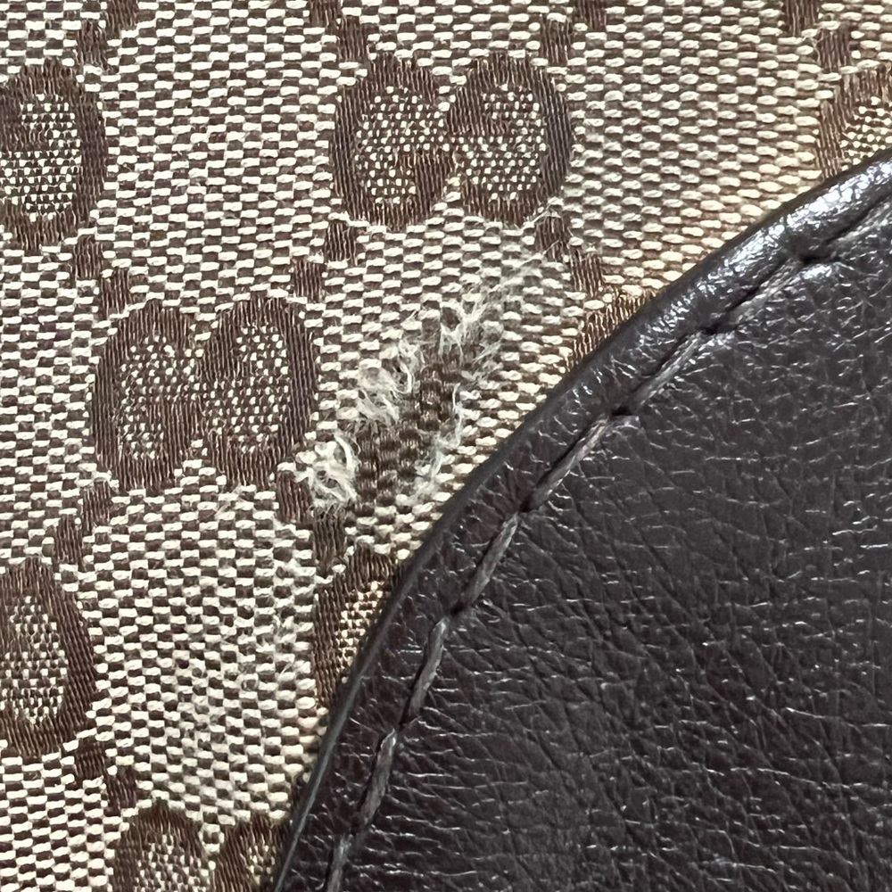 Pre-owned Gucci Charlotte GG Canvas Shoulder Bag - Picture 13 of 16